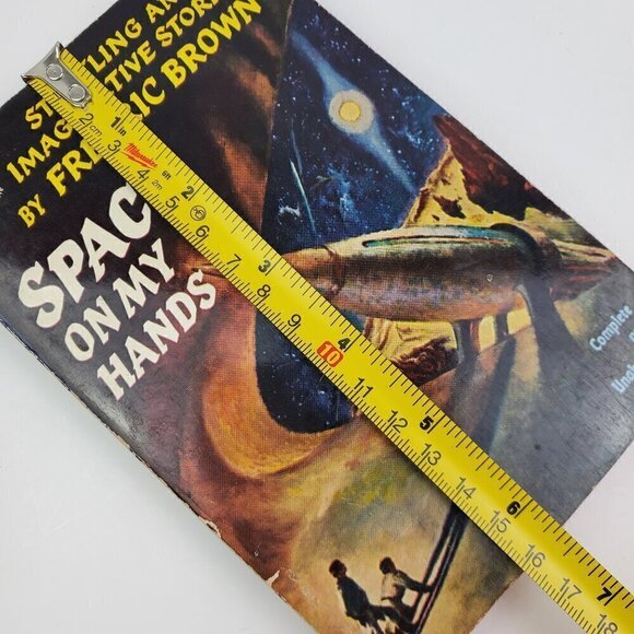 Space on My Hands Stories by Frederic Brown Book VTG 1953 Sci-Fi Bantam - Picture 7 of 7